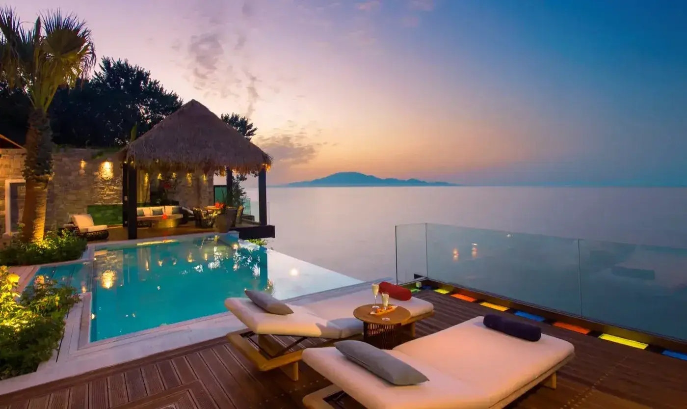 best-luxury-hotel-private-luxury-villas-with-ocean-view-greece-porto-zante-villas-and-spa-01-2-1